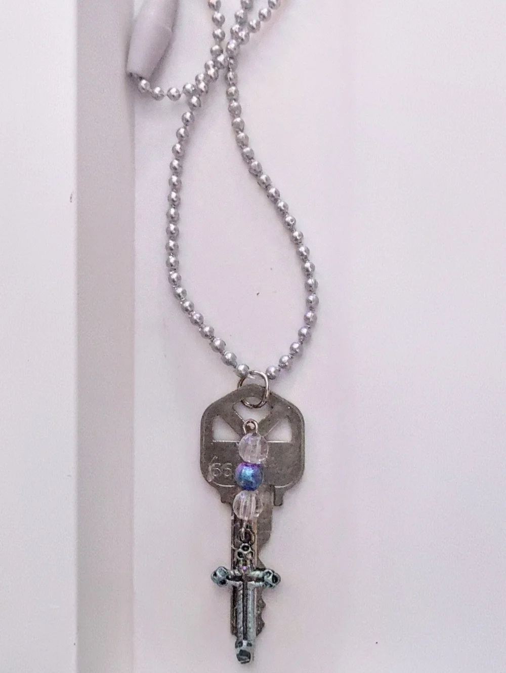 Kid's Key Necklace with Beads & Christian Cross - Picture 10 of 16